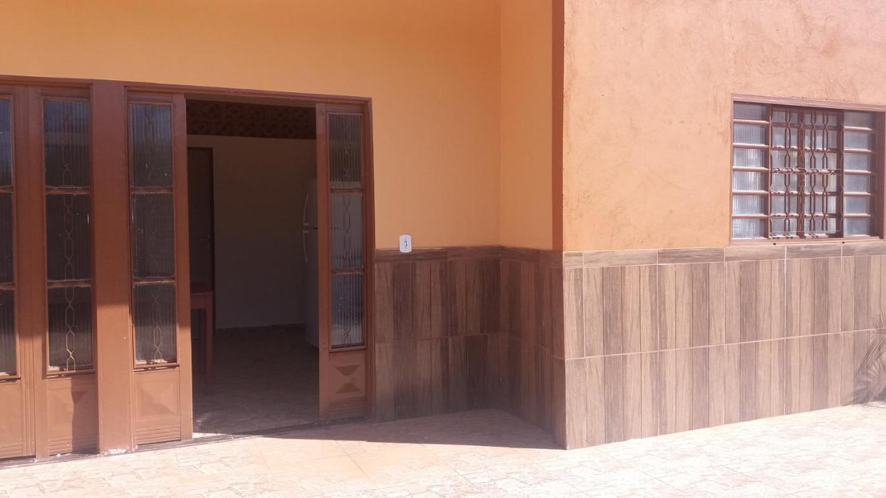Aparthotel Familia Meireles Luziânia Extérieur photo